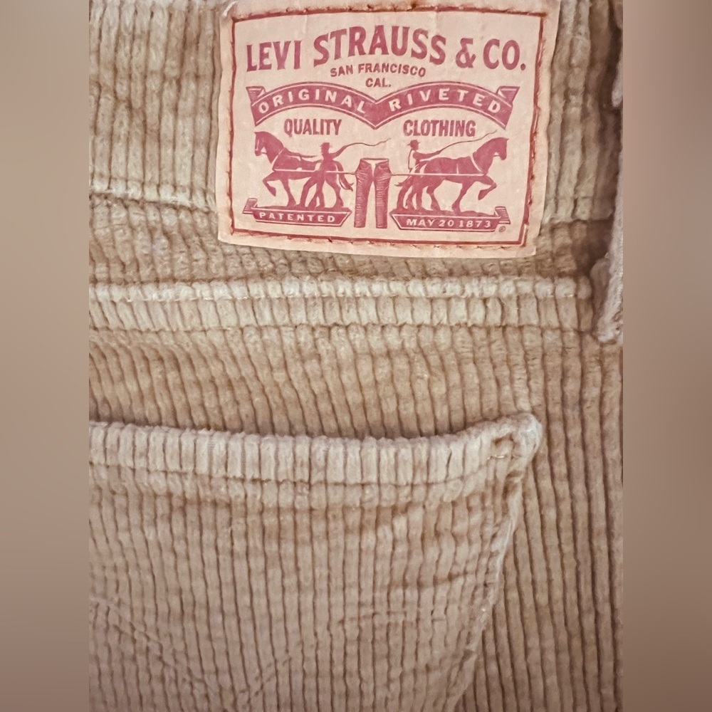 Levi's  corduroy Straight Leg Tan Jeans - Picture 5 of 7